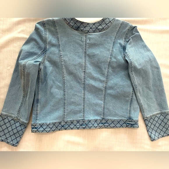 Express elevated denim jacket, size medium - Picture 2 of 3